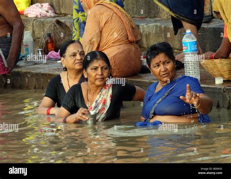 5,863 Indian Bathing Stock Photos and High